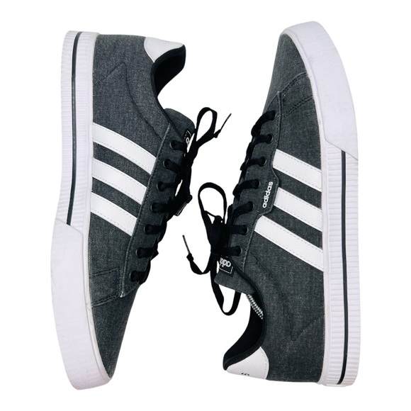 Men’s Adidas Daily 3.0 Black/White Canvas Lace Up Skateboarding Sneaker … - Picture 3 of 15
